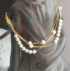 Napier pearl bracelet